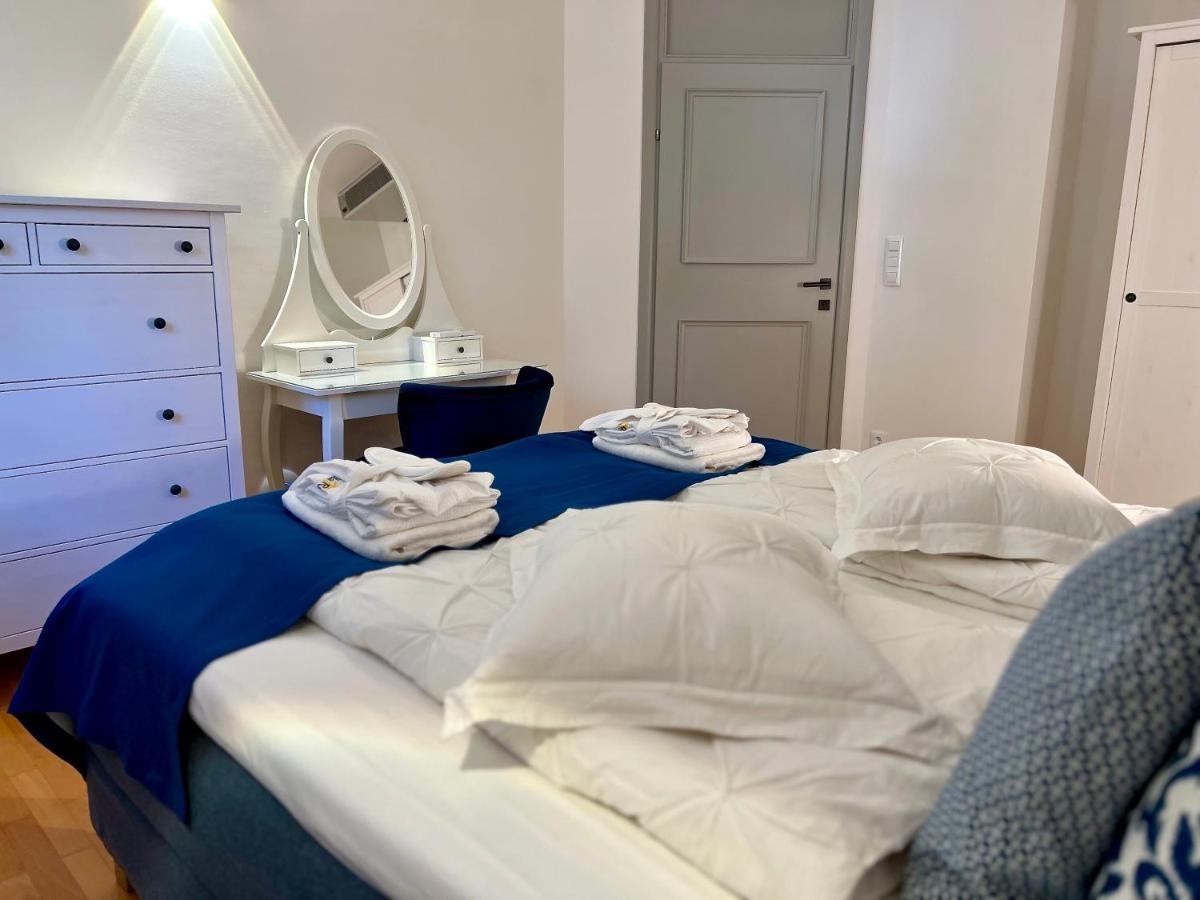 Romana Ii Apartma Omis