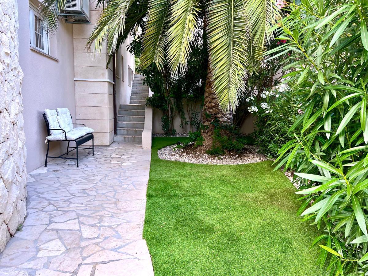 Apartment Romana Ii